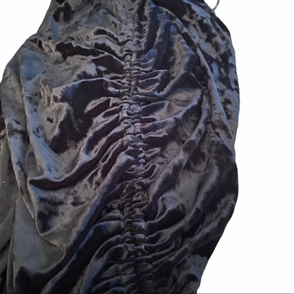 Wild Fable Black Ruched “Velvet” Dress Sz M NWT - Picture 2 of 3